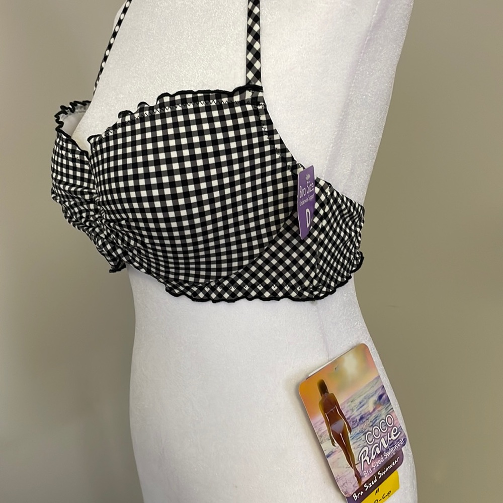 NWT Cocoa Rave Bikini Top